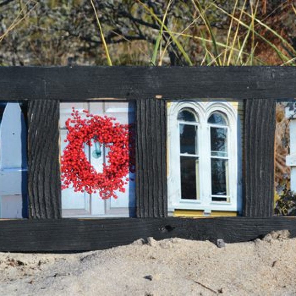 The world is their alphabet, Autumn Cape Cod Home | capecodlife.com