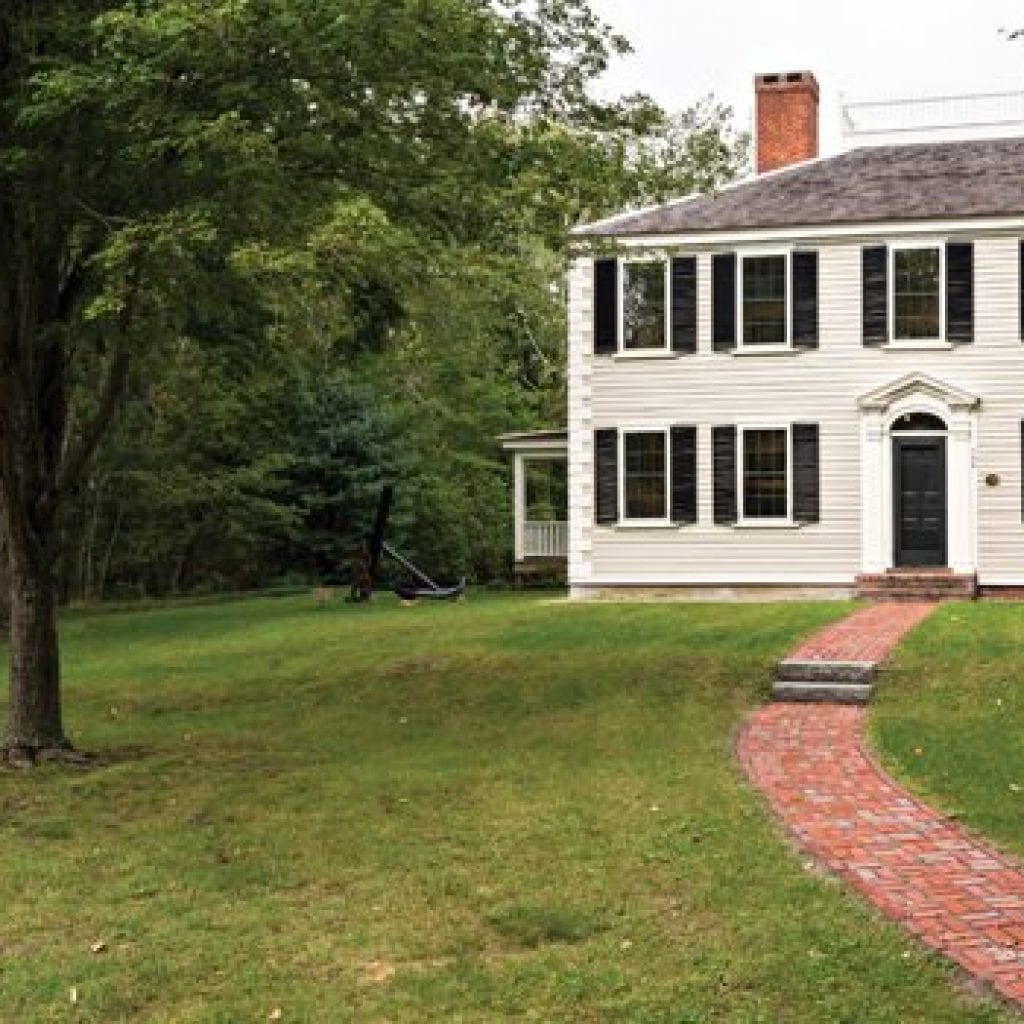 A House with History , Winter 2016 Cape Cod Home | capecodlife.com