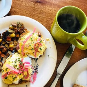 Lucky Hank's Restaurant & Cafe