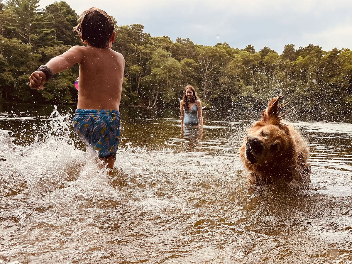 Kids-&-Pets-Honorable-Mention--By-Albert-Cummings--Eagle-Pond,-Barnstable--IMG_6642