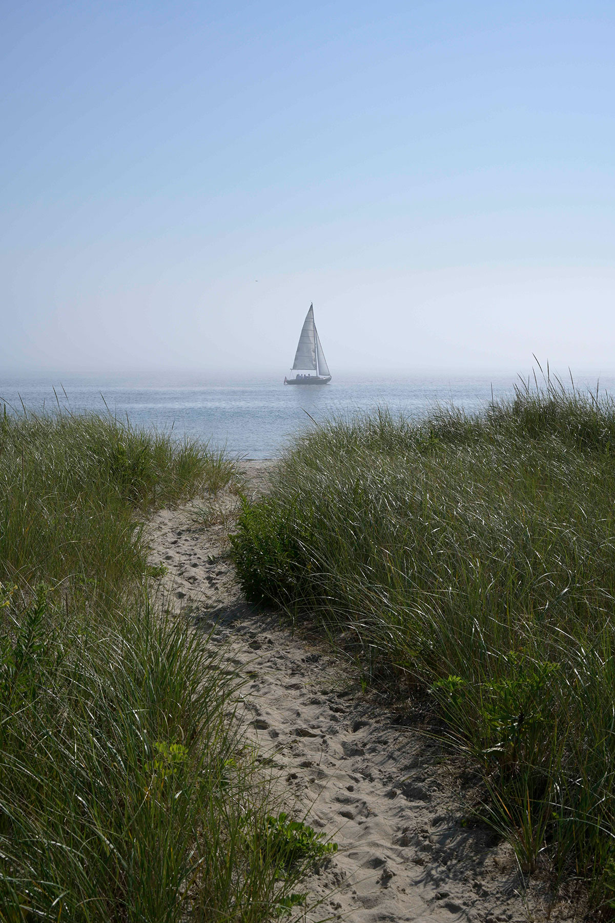 Seascapes-Second-Place--By-Janice-Murray--Chatham--Morning-LOW-Sail