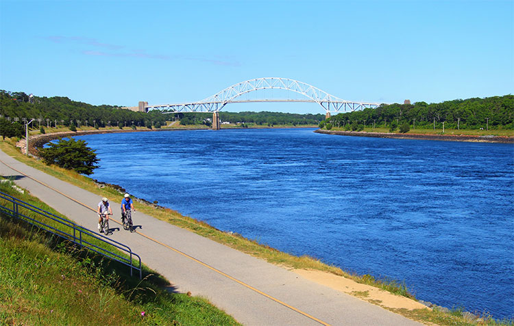 Photo by Paul Scharff, Courtesy of the Cape Cod Chamber of Commerce.