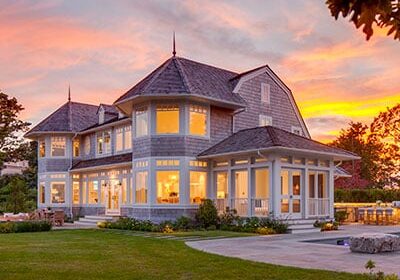 Chasing-Tides-and-Embracing-Family-Featured-Photo